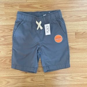 Children’s Place, Boys Size 5, Gray